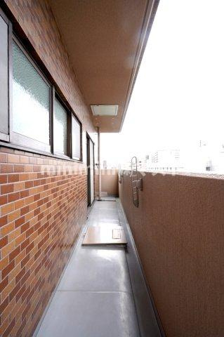 フタバハイツ上本町のバルコニー
