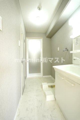 フタバハイツ上本町の洗面所