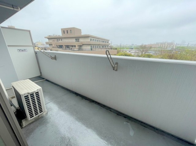 パルクレール（東淀川区）のバルコニー