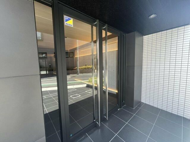 アンベリール墨田Ⅱのエントランス