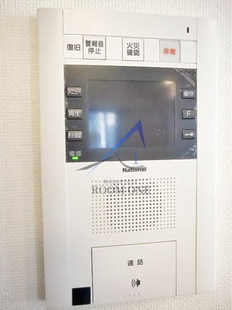 ルーブル両国のセキュリティ|モニター付きインターホンです。
