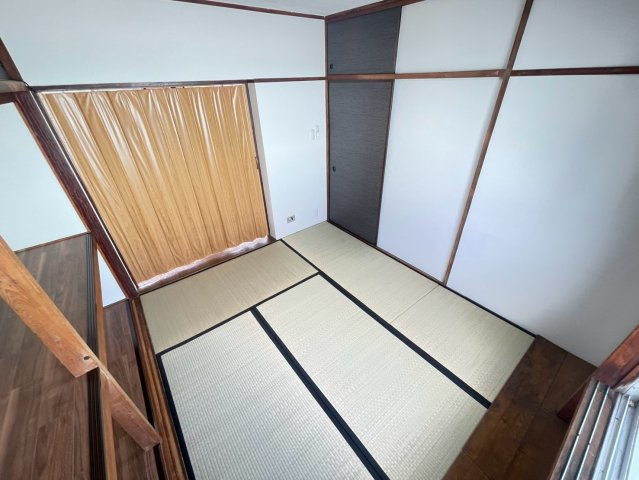 【寝室】