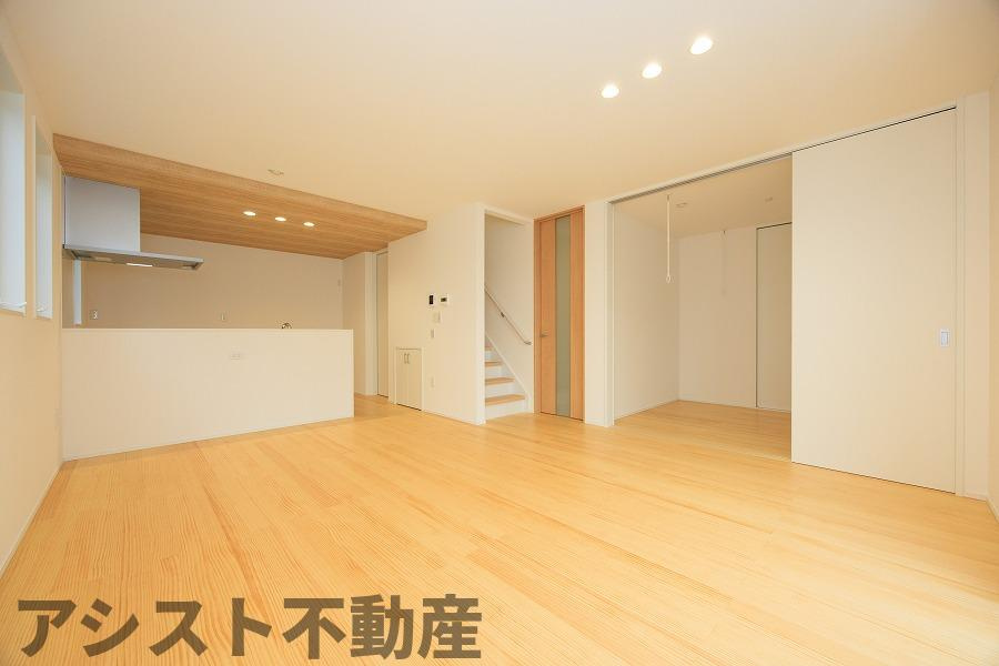 サンコート 飯塚市東徳前の居間・リビング|リビングです