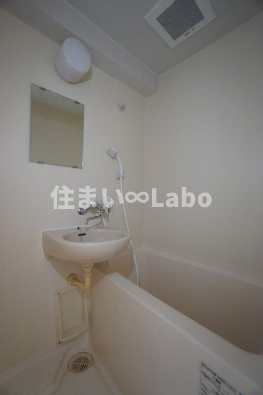 Totsu Residence Hakata Eastの浴室