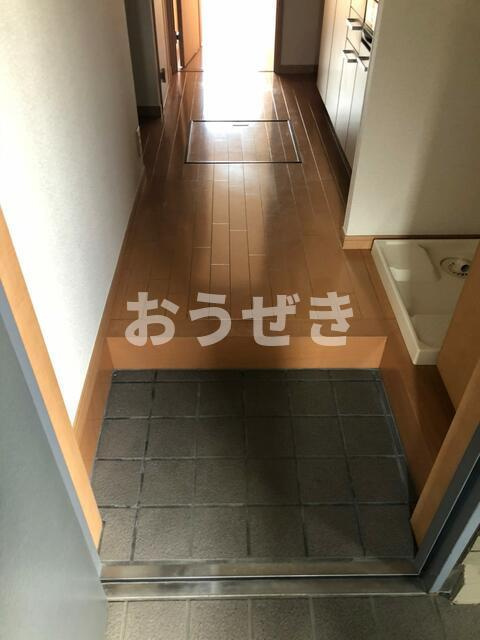 ラ・メゾン・エスポワールの玄関