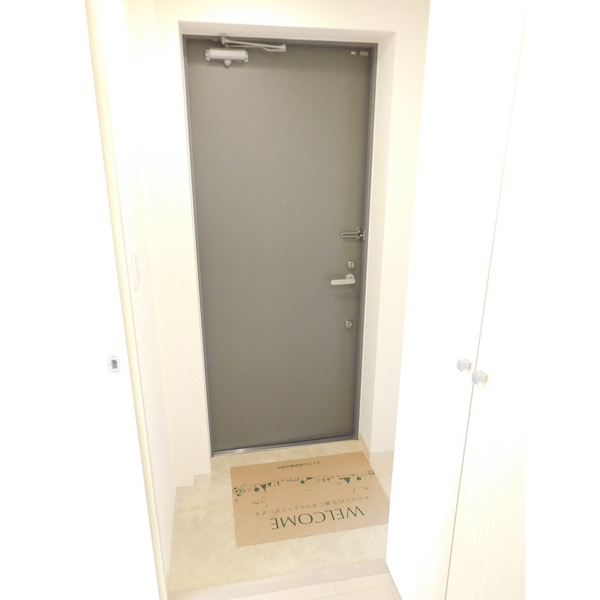 タック高砂の玄関