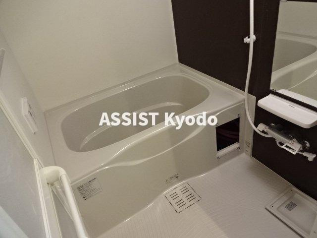 フォレスト成城の浴室