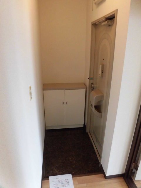 サンクレスト昭和Ｂ棟の玄関|前回募集時の写真です