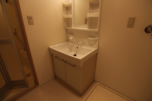 ステラマリスの洗面所|他のお部屋の参考写真となります。