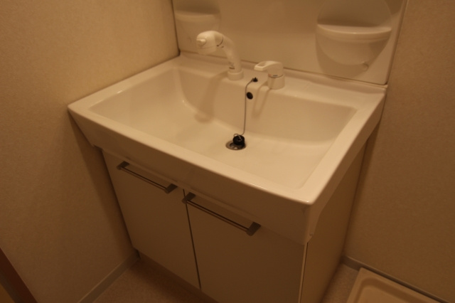 ステラマリスの独立洗面台|他のお部屋の参考写真となります。