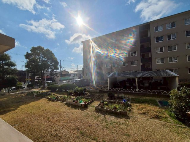 星陵台住宅一号棟の展望|家庭菜園を楽しむことができます。