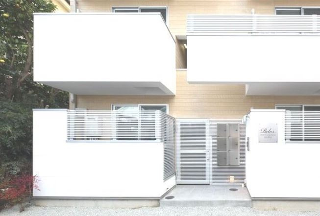 THE CITY 塩屋のエントランス|☆神戸市垂水区　パロス塩屋駅前☆
