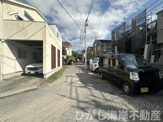 茅ヶ崎市浜竹４丁目　新築戸建　全３棟の外観|10月16日撮影　建築中　現地外観