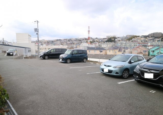 ヴァンドミール流田の駐車場|☆神戸市垂水区　ヴァンドミール流田☆