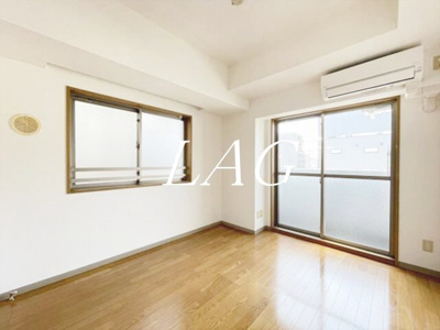 【居間・リビング】 | スカイコート三田慶大前 | 洋室のお部屋です。