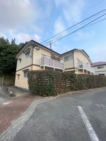 つくしガーデン駐車場の外観