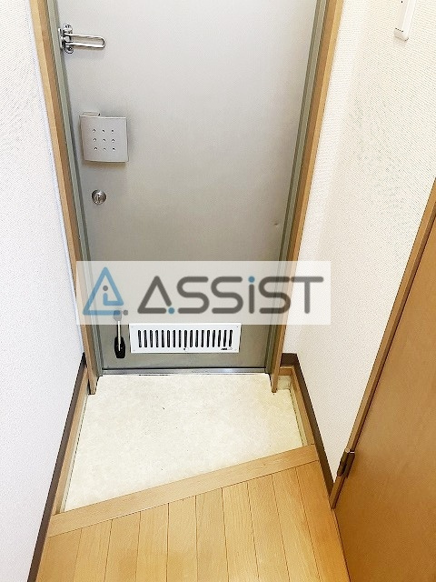 石川台レジデンスの玄関|同タイプのお部屋の写真です。