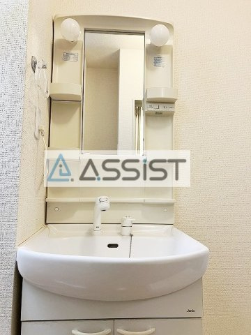石川台レジデンスの洗面所