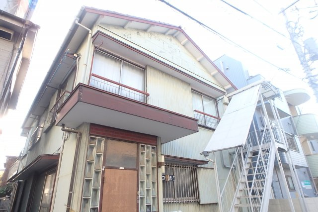 コーポ・Ｔの外観|シャワールーム有り♪　２口コンロ設置可☆