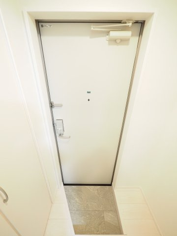 ハーモニーテラス城木町の玄関