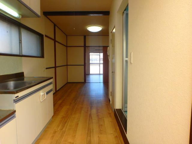 みつ和荘のキッチン|他のお部屋の参考写真となります。