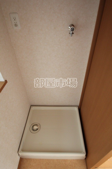 台東区日本堤１丁目のアパートの設備|洗濯機置場