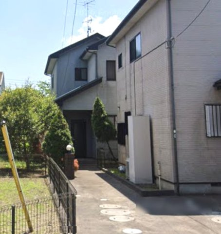 東金市下谷　中古戸建の駐車場|内装リフォーム済み令和8年8月 平成12年12月築 大網白里海岸まで車約15分 閑静な分譲地内 