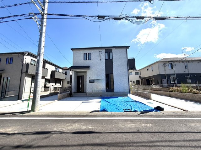 越谷市花田４丁目C号棟　新築戸建