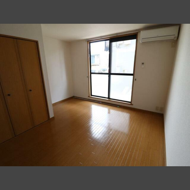 ピアチェーレ Bの内装