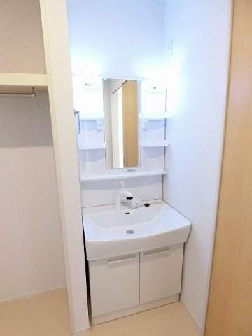 トゥインクル愛宕の洗面所