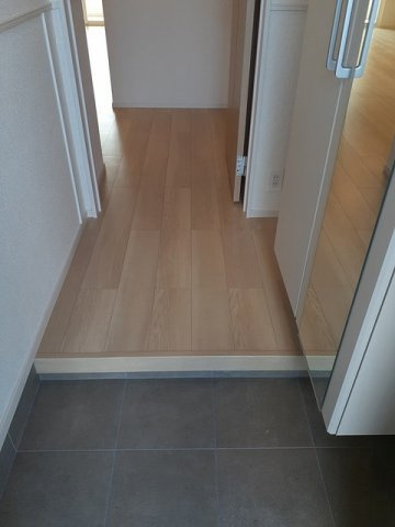 アマティの玄関