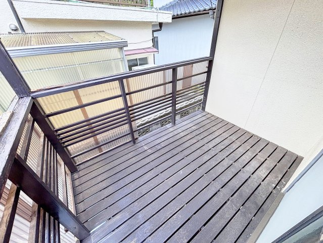 レント中野東5丁目のバルコニー
