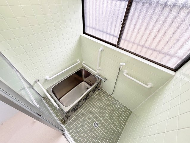 レント中野東5丁目の浴室