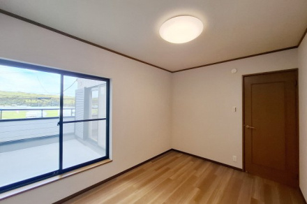 岸和田市極楽寺1丁目　中古戸建の洋室|2F（6帖）