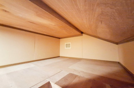 岸和田市極楽寺1丁目　中古戸建の収納|屋根裏部屋収納