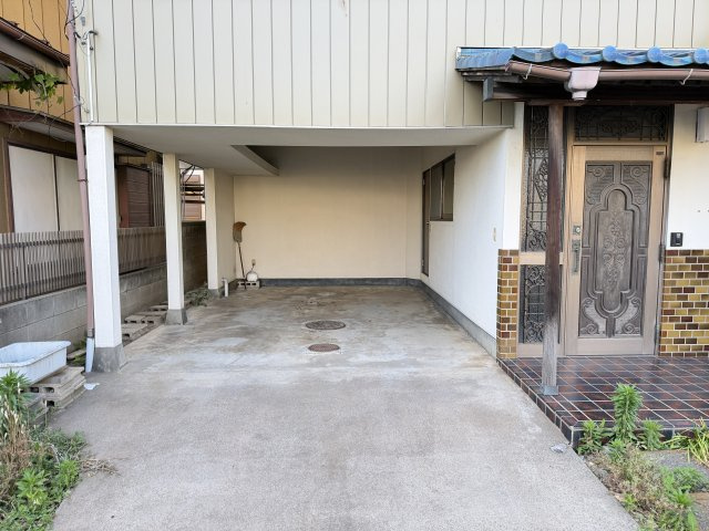 【駐車場】の画像