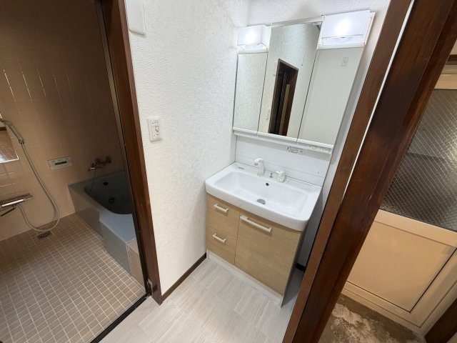 【独立洗面台】の画像