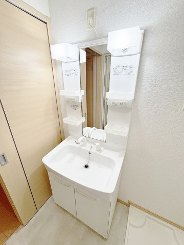 エアリー　レジデンス　Ａ＆Ｋの独立洗面台