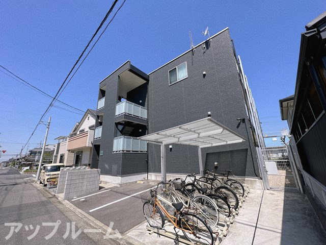 Aira 高蔵寺の外観