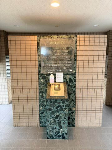 サーパス衣山壱番館の防犯設備