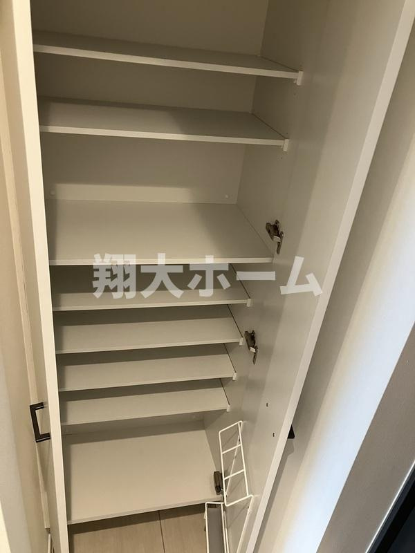 ＲＥＬＵＸＩＡ千住大橋の玄関