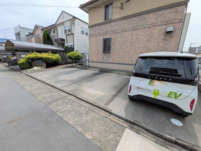 ラ・カーサ　アスカⅡの駐車場