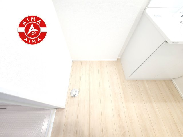 古賀市中央6丁目第9-2棟（1号棟）の内観：施工例|毎日の洗濯をスマートに。注目のランドリー空間を確保！
