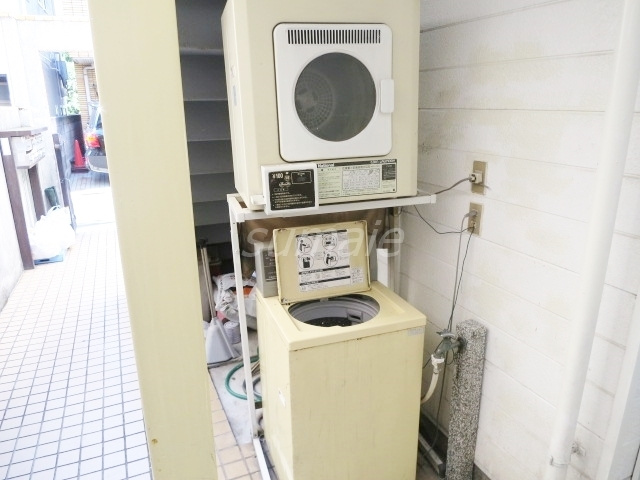 ルミエール三田のその他共用部分|ランドリー敷地内にございます☆彡