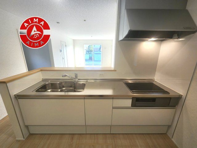 古賀市中央6丁目第9-2棟（2号棟）の内観：施工例|忙しい朝でも家族揃って食事をしたいゆとりあるダイニングスペース。