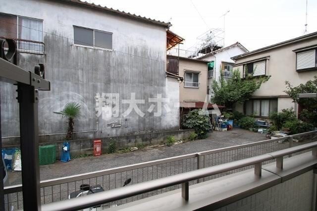 ミラーユ千住の展望