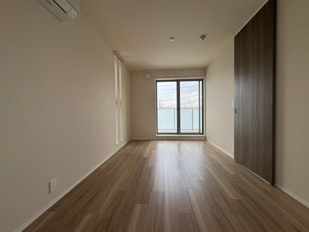 川崎市多摩区菅５丁目の賃貸マンションの洋室