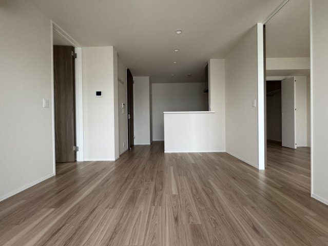 川崎市多摩区菅５丁目の賃貸マンションの居間・リビング