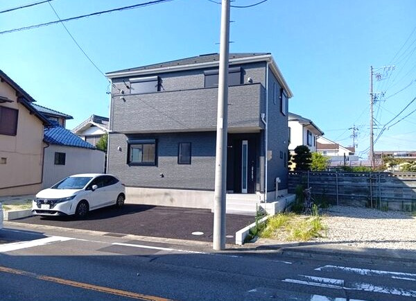 クレイドルガーデン江南市古知野町花霞第１ １号棟の外観