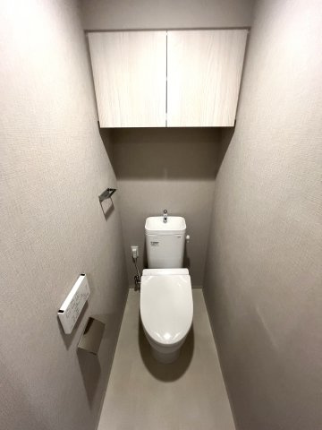 びゅうリエット横浜東神奈川のトイレ|※別号室の参考写真です(現況優先・仕様違いの場合あり)